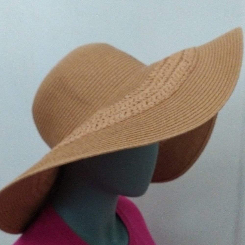 Stylish Tan Wide-Brim Hat